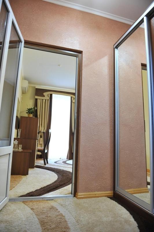 Andinna Hotel Çernivtsi Dış mekan fotoğraf