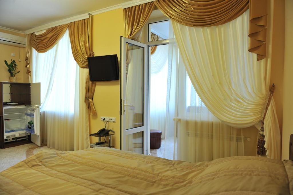 Andinna Hotel Çernivtsi Dış mekan fotoğraf