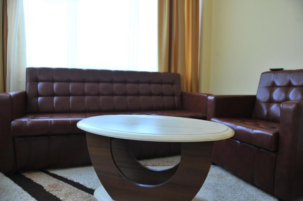 Andinna Hotel Çernivtsi Dış mekan fotoğraf