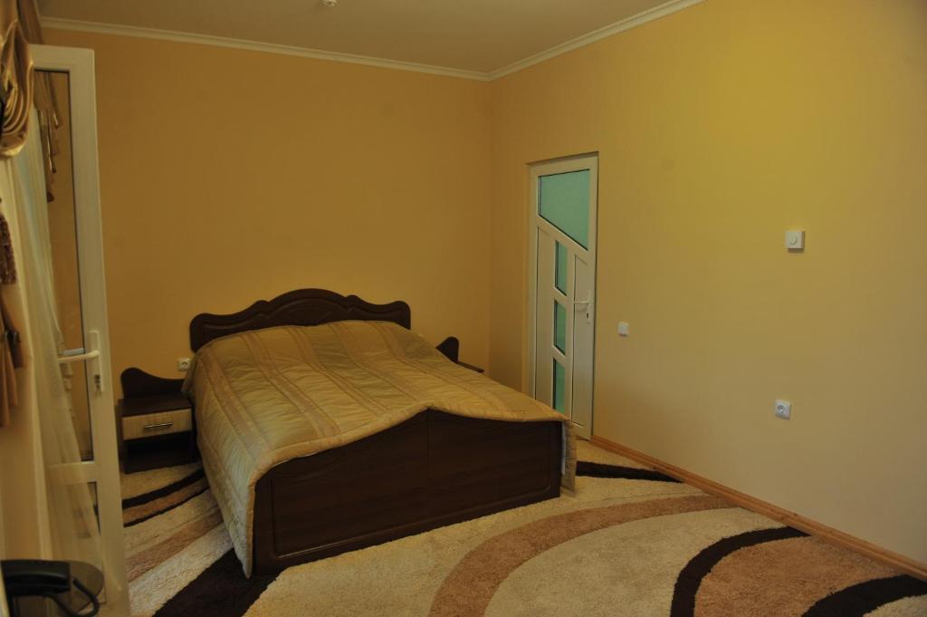 Andinna Hotel Çernivtsi Dış mekan fotoğraf